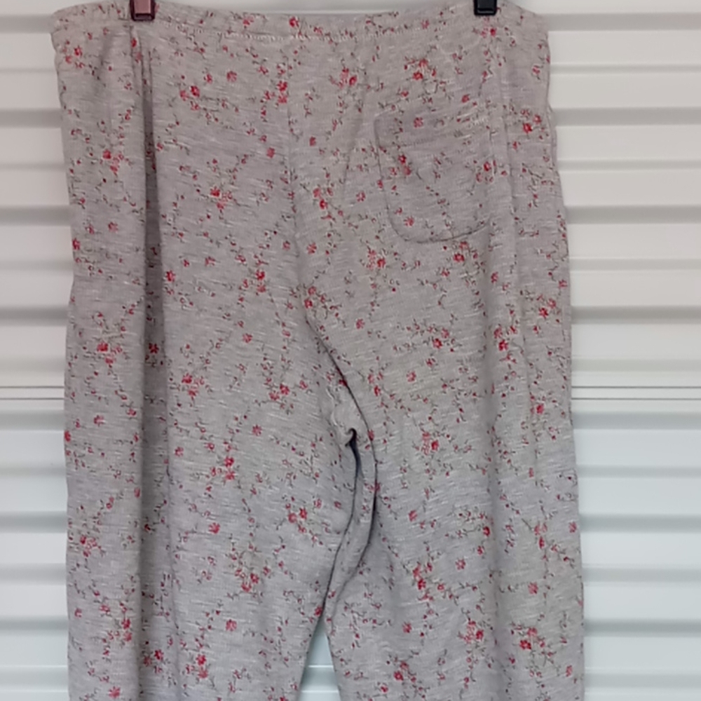 Women's thermal pants size medium - Picture 4 of 4